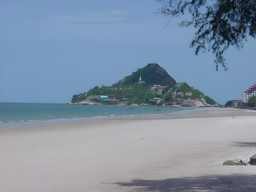 Baan Talay Dao Resort Hua Hin Bagian luar foto