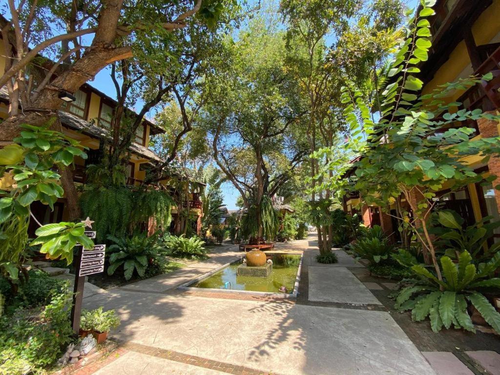 Baan Talay Dao Resort Hua Hin Bagian luar foto