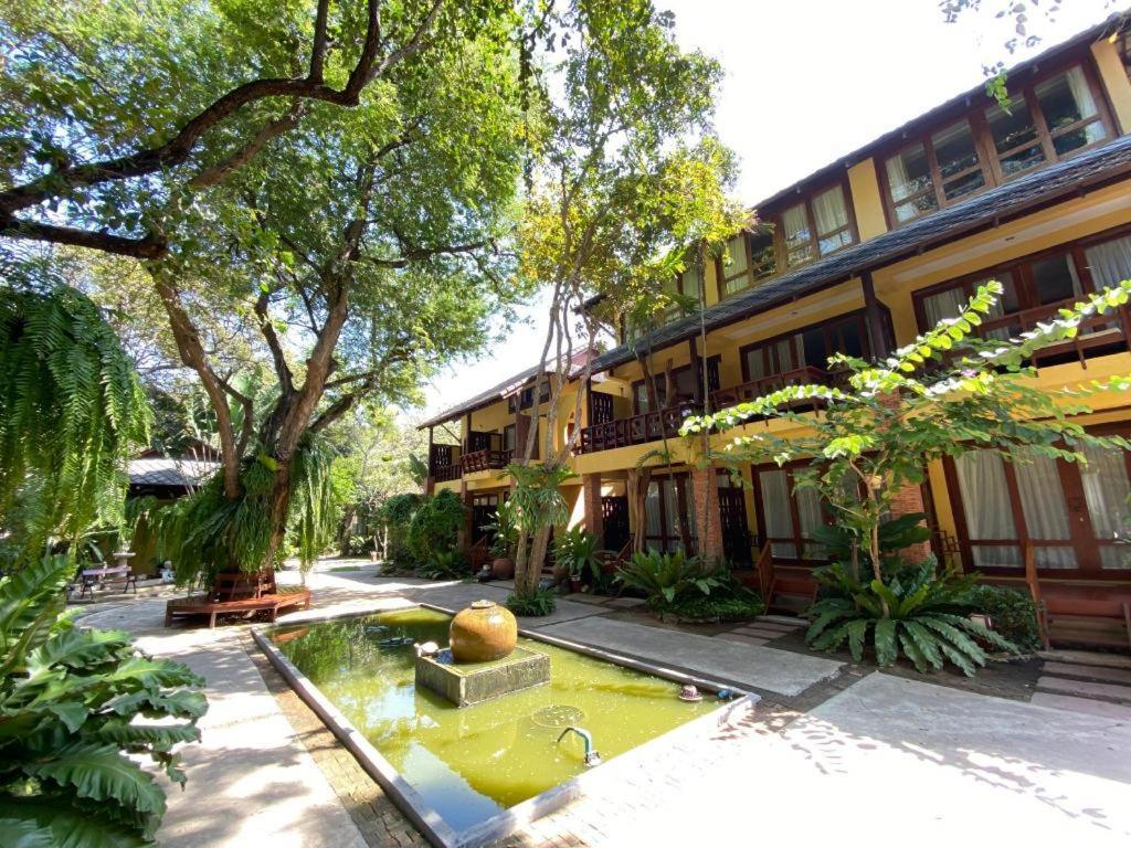 Baan Talay Dao Resort Hua Hin Bagian luar foto