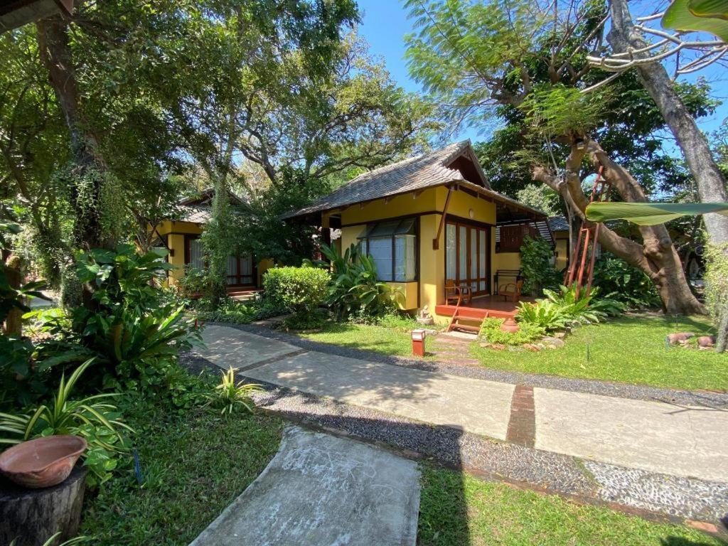 Baan Talay Dao Resort Hua Hin Bagian luar foto