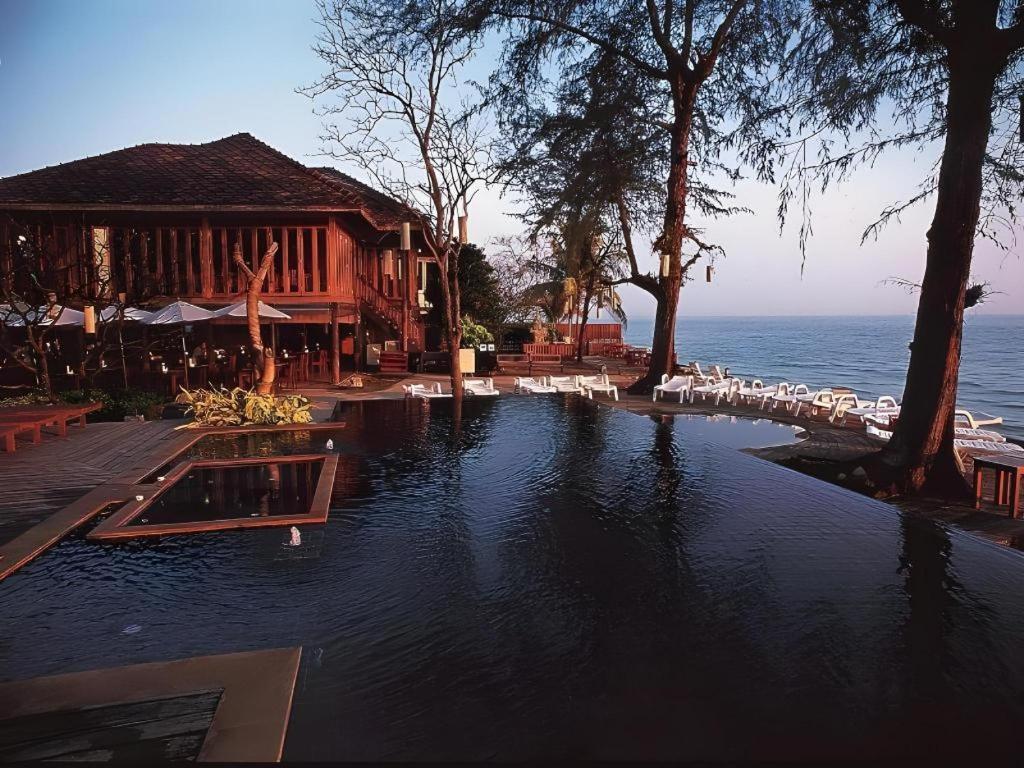 Baan Talay Dao Resort Hua Hin Bagian luar foto